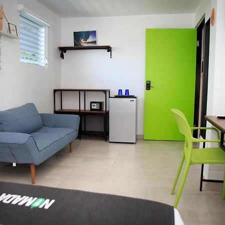 Nomada Beach Hostel- Isla Verde San Juan Eksteriør bilde