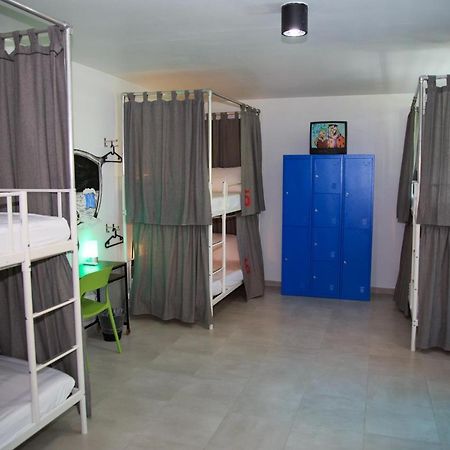 Nomada Beach Hostel- Isla Verde San Juan Eksteriør bilde