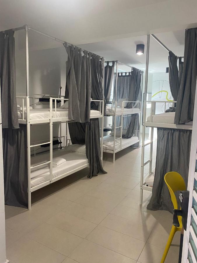 Nomada Beach Hostel- Isla Verde San Juan Eksteriør bilde