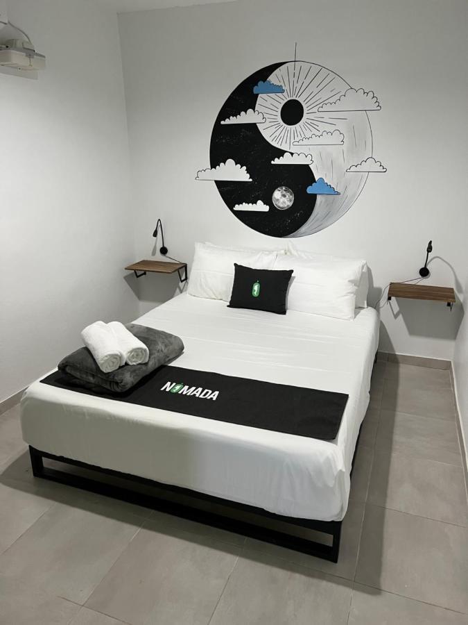 Nomada Beach Hostel- Isla Verde San Juan Eksteriør bilde