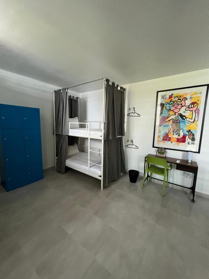 Nomada Beach Hostel- Isla Verde San Juan Eksteriør bilde