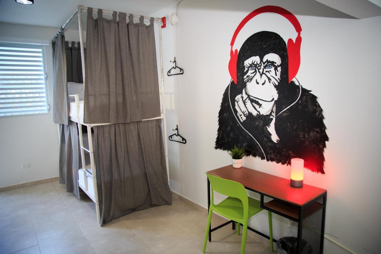 Nomada Beach Hostel- Isla Verde San Juan Eksteriør bilde