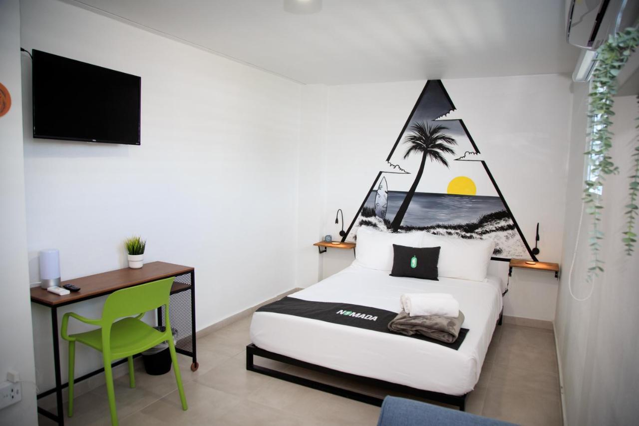 Nomada Beach Hostel- Isla Verde San Juan Eksteriør bilde