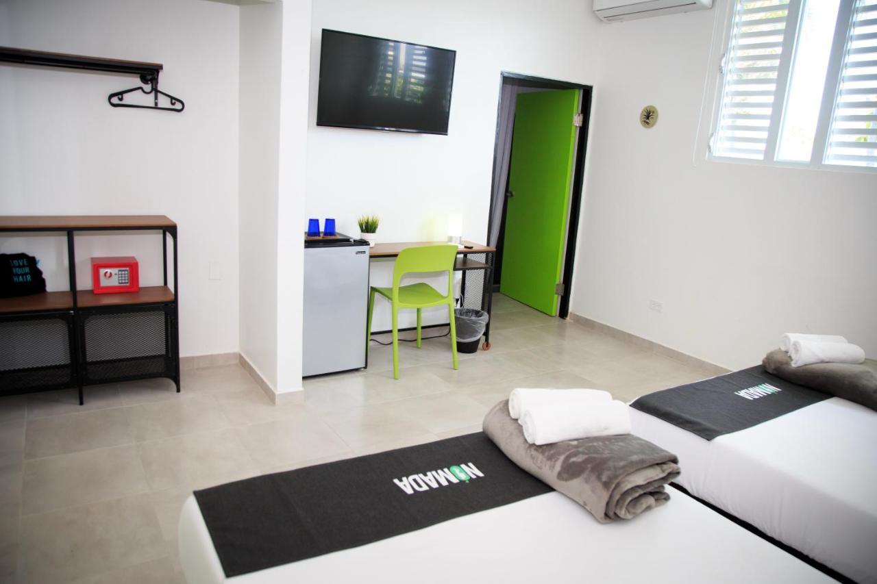 Nomada Beach Hostel- Isla Verde San Juan Eksteriør bilde